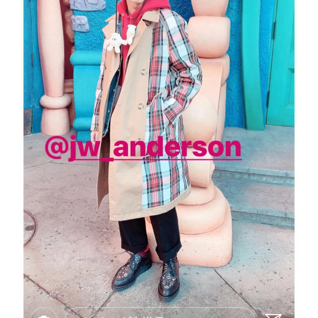 J.W.ANDERSON(ジェイダブリューアンダーソン)のjw anderson ユニクロ トレンチコート メンズのジャケット/アウター(トレンチコート)の商品写真