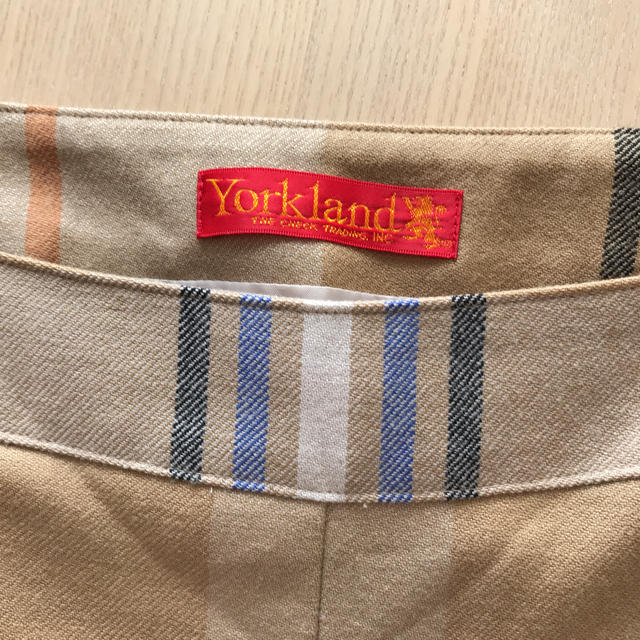 Yorkland(ヨークランド)のヨーク スカート レディースのスカート(ひざ丈スカート)の商品写真