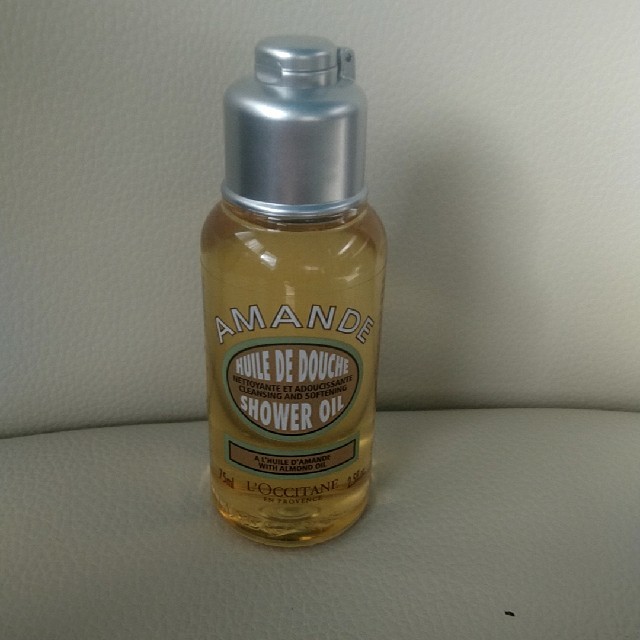 L'OCCITANE　SHOWER OIL コスメ/美容のボディケア(その他)の商品写真