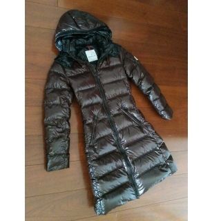 モンクレール(MONCLER)のよっしー様専用 MONCLER MOKA モンクレール ダウン(ダウンコート)