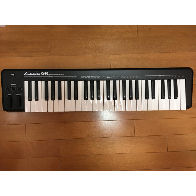 ALESIS  Q49(midiキーボード) 楽器のDTM/DAW(MIDIコントローラー)の商品写真