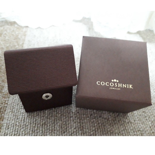 COCOSHNIK(ココシュニック)のCOCOSHNIK（リングケースのみ) レディースのアクセサリー(リング(指輪))の商品写真