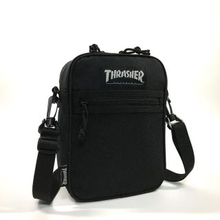 スラッシャー(THRASHER)の【THRASHER】"New!"タテ型ミニショルダー［BK/WH］レア出品！(ショルダーバッグ)