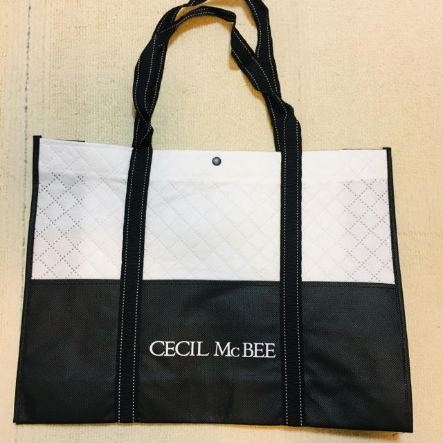 CECIL McBEE(セシルマクビー)のCECIL Mc BEE  レディースのバッグ(トートバッグ)の商品写真