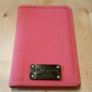 ケイトスペードニューヨーク(kate spade new york)のほぼ未使用♡ケイトスペード　母子手帳ケース(母子手帳ケース)