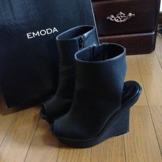 エモダ(EMODA)のEMODA 変形ブーティー(ハイヒール/パンプス)