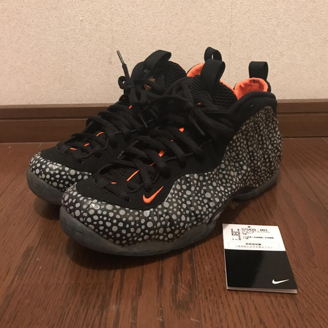 NIKE(ナイキ)のFoamposite 27cm メンズの靴/シューズ(スニーカー)の商品写真