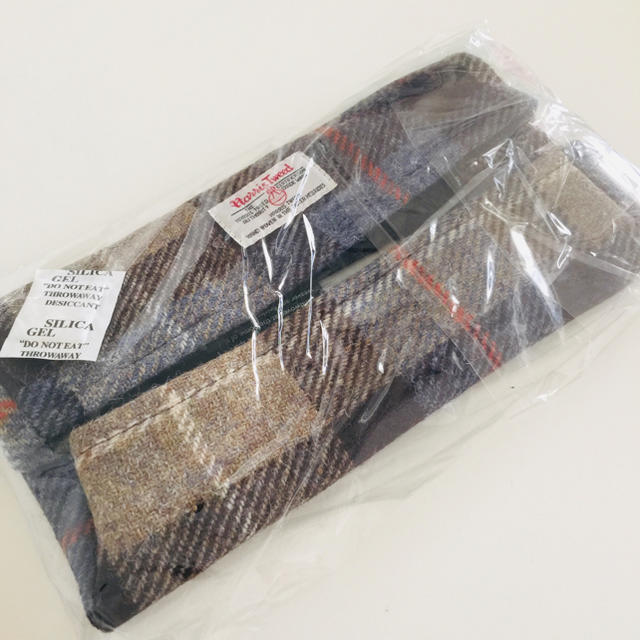 Harris Tweed(ハリスツイード)の68%OFF！Harris Tweed ティッシュケース 新品未使用未開封  インテリア/住まい/日用品のインテリア小物(ティッシュボックス)の商品写真