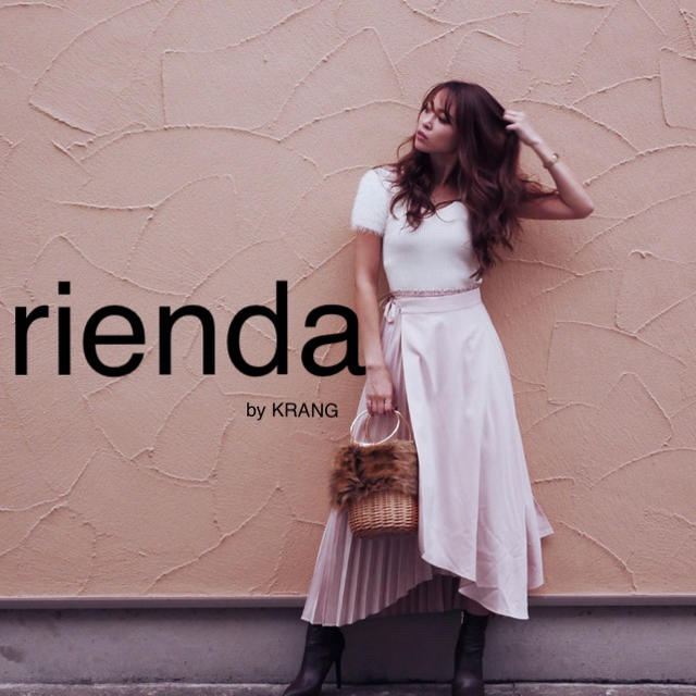 rienda(リエンダ)のrienda Fファーリングハンドル2wayカゴbag カゴバッグ レディースのバッグ(かごバッグ/ストローバッグ)の商品写真