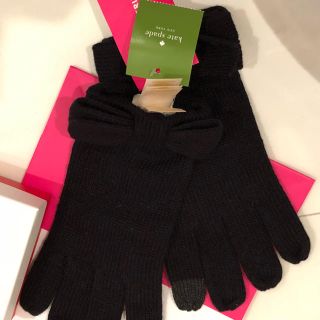 ケイトスペードニューヨーク(kate spade new york)のタグ付き ケイトスペード  手袋 ブラック レディース(手袋)