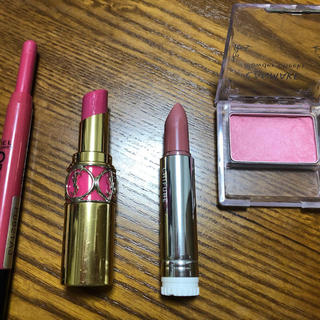 イヴサンローランボーテ(Yves Saint Laurent Beaute)のピンク色コスメ まとめ売り(コフレ/メイクアップセット)