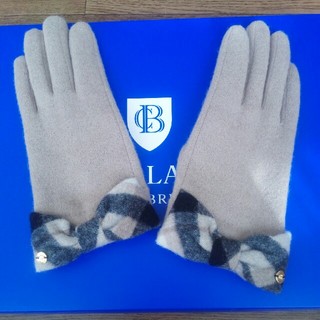 バーバリーブルーレーベル(BURBERRY BLUE LABEL)のBLUE LABEL CRESTBRIDGE　リボングローブ　手袋(手袋)