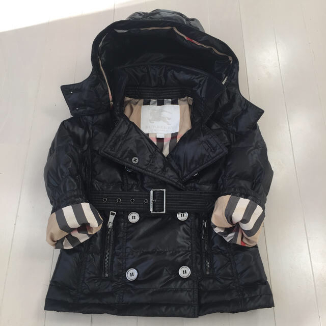 BURBERRY(バーバリー)の美品♪バーバリーチルドレン♪104cm 4Y 女の子ダウンコート キッズ/ベビー/マタニティのキッズ服女の子用(90cm~)(コート)の商品写真