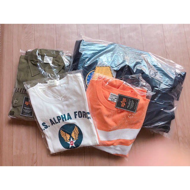 ALPHA INDUSTRIES(アルファインダストリーズ)のcrow様専用 2019 ALPHA INDUSTRIES 福袋 Mサイズ メンズのジャケット/アウター(ミリタリージャケット)の商品写真