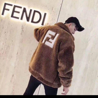 フェンディ(FENDI)のFENDI ファージャケット(ダッフルコート)