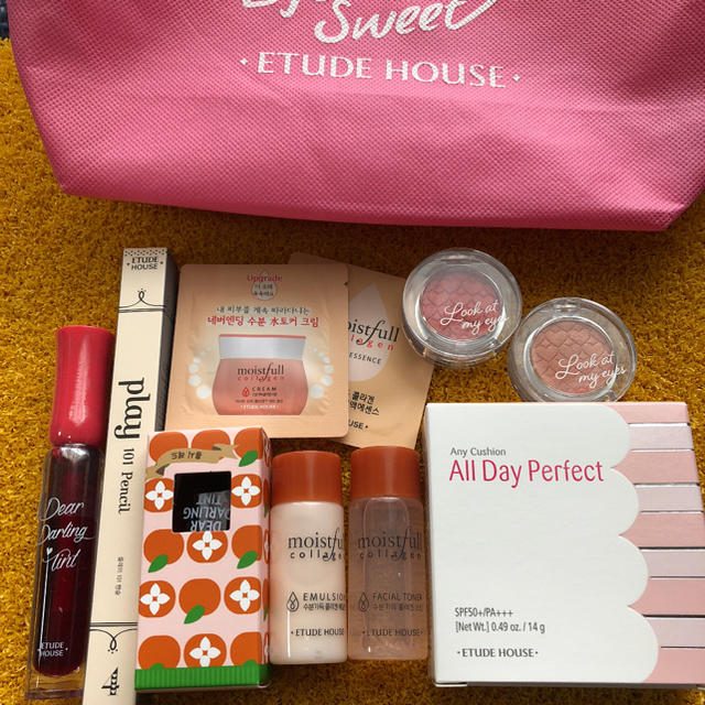 ETUDE HOUSE(エチュードハウス)の明日発送☆新品未使用未開封☆ETUDE HOUSE 2019年福袋 コスメ/美容のベースメイク/化粧品(その他)の商品写真