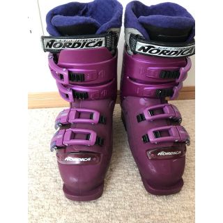 ノルディカ(NORDICA)のスキーブーツ   24cm  女性用(ブーツ)