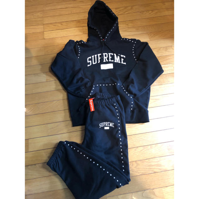 ロシア国営テレビ supreme studded パーカー スウェットパンツ