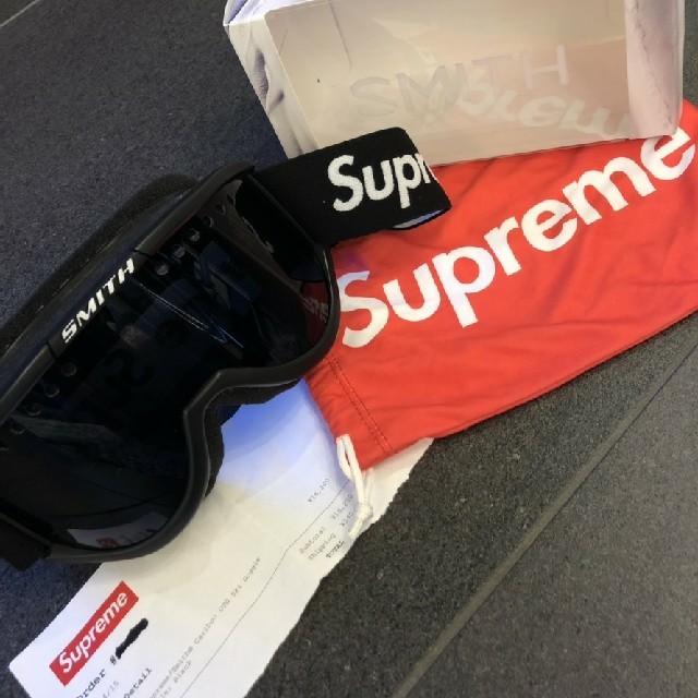 supreme smith ゴーグル シュプリーム スミス スノーボード supreme smith ゴーグル シュプリーム スミス スノーボード
