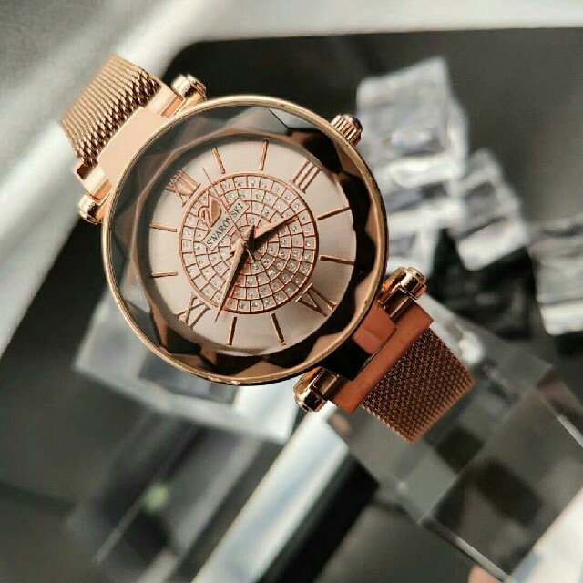 SWAROVSKI - スワロフスキー SWAROVSKI 高級腕時計 36mm 新品の通販 by Jill's shop｜スワロフスキーならラクマ