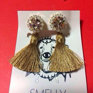 アーバンリサーチ(URBAN RESEARCH)の☆新品☆SMELLY イヤリング(イヤリング)