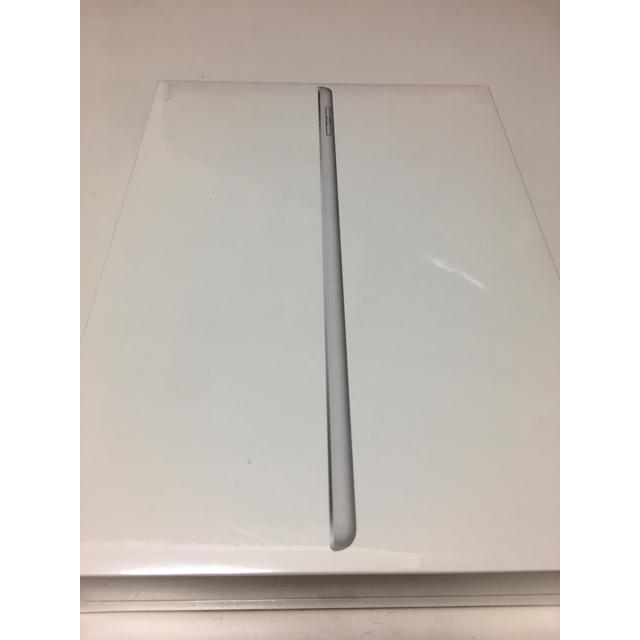 [新品]iPad 2018年最新モデル 128GB シルバー(保護シート付)