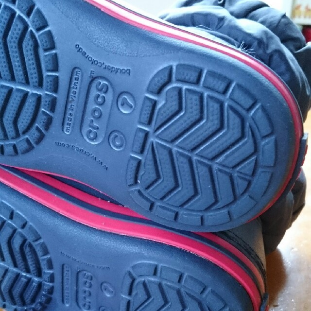 crocs(クロックス)のクロックス キッズスノーブーツ  キッズ/ベビー/マタニティのキッズ靴/シューズ(15cm~)(ブーツ)の商品写真