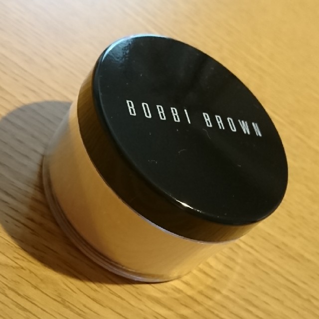 BOBBI BROWN(ボビイブラウン)のボビイブラウン フェイスパウダー コスメ/美容のベースメイク/化粧品(その他)の商品写真