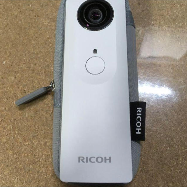 RICOH - 360度RICOH THETA 初期モデルの通販 by 断捨離｜リコーならラクマ