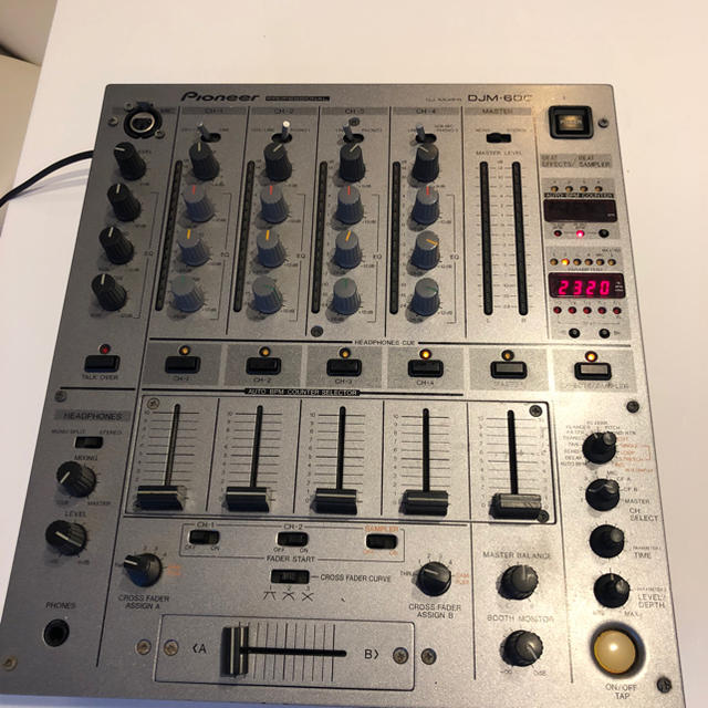 Pioneer(パイオニア)のJAN 様専用！Pioneer DJM-600 DJミキサー 楽器のDJ機器(DJミキサー)の商品写真