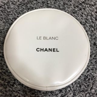 シャネル(CHANEL)のCHANEL☆LE BLANC ポーチ(ポーチ)