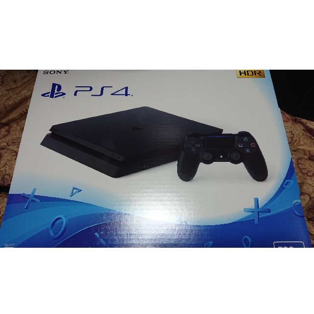 PlayStation®4 J.ブラック 500GB　本体 DLコード添付