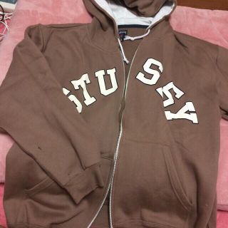 ステューシー(STUSSY)のstussy パーカー(パーカー)