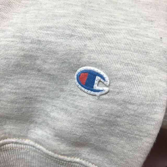 Champion(チャンピオン)のLOWRYS FARM × champion パーカー レディースのトップス(パーカー)の商品写真