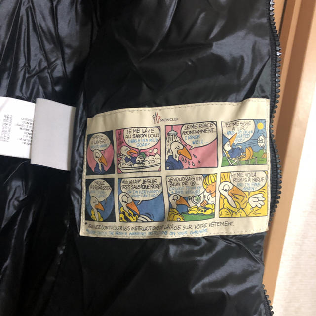 モンクレール K2スペシャル サイズ00 本物 USED正規品購入の モンクレール K2スペシャル サイズ00 本物 USED正規品購入の