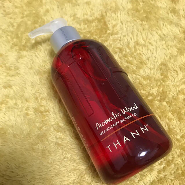 THANN(タン)の専用ページ THANN シャワージェル リップバーム  セット コスメ/美容のボディケア(ボディソープ/石鹸)の商品写真