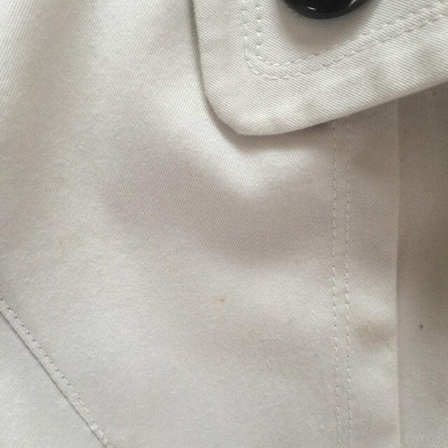 ベージュトレンチ レディースのジャケット/アウター(トレンチコート)の商品写真
