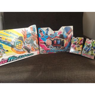 バンダイ(BANDAI)の仮面ライダービルド ベルト ボトル付き ガシャコンキースラッシャーおまけ(特撮)