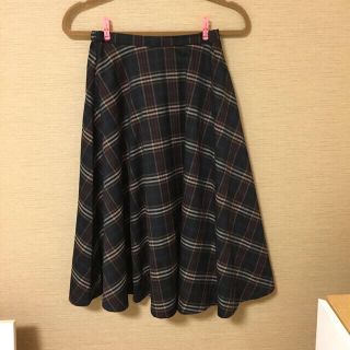 ダブルクローゼット(w closet)のwclosetチェックフレアスカート(ひざ丈スカート)