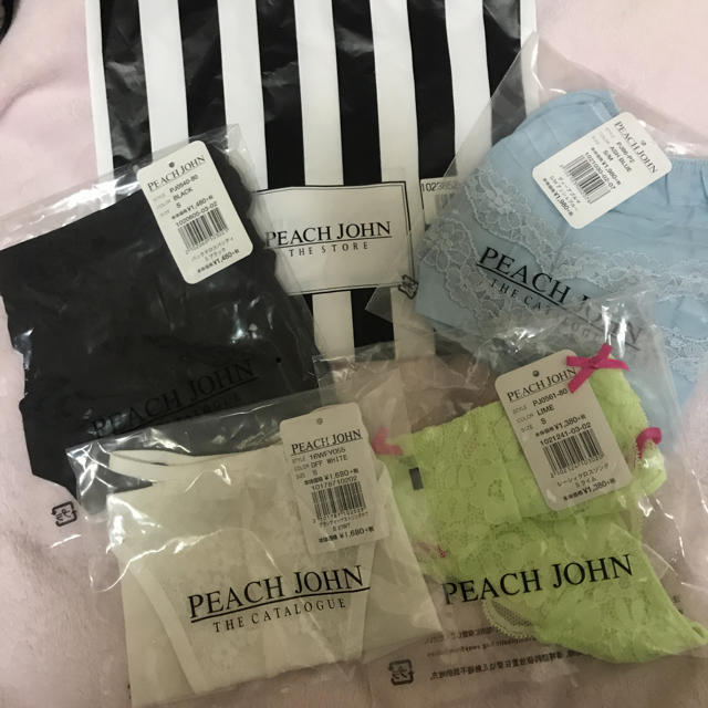 PEACH JOHN(ピーチジョン)のPEACH JOHN ショーツセット レディースの下着/アンダーウェア(ショーツ)の商品写真