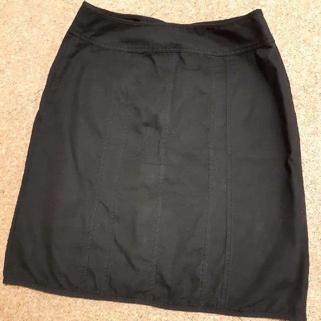 marble ink(マーブルインク)のブラック　スカート レディースのスカート(ひざ丈スカート)の商品写真