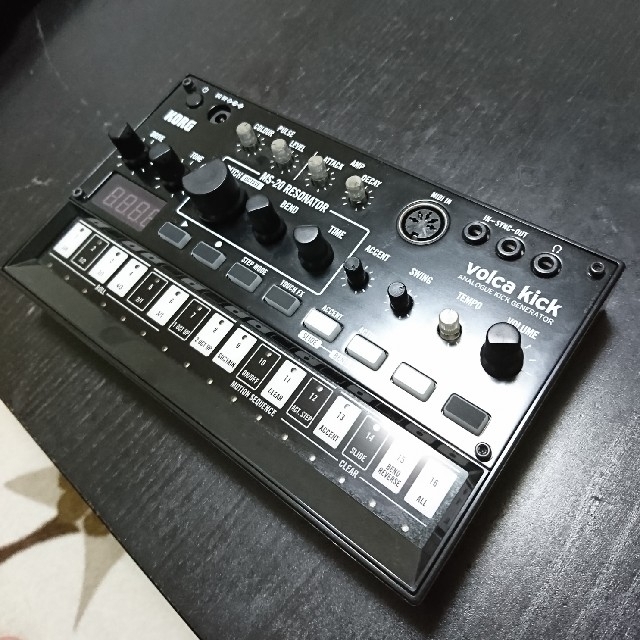 KORG(コルグ)のKORG     volca kick  保証期間中  アダプター付き 楽器の楽器 その他(その他)の商品写真