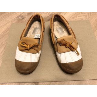 アグ(UGG)のUGG ダッグローファー フラットシューズ(ローファー/革靴)