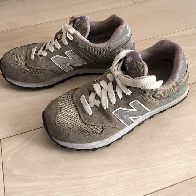 New Balance(ニューバランス)の【最終価格】ニューバランス 574 グレー レディースの靴/シューズ(スニーカー)の商品写真