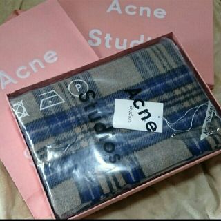 アクネ(ACNE)のAcne☆チェックマフラーストール(マフラー/ショール)