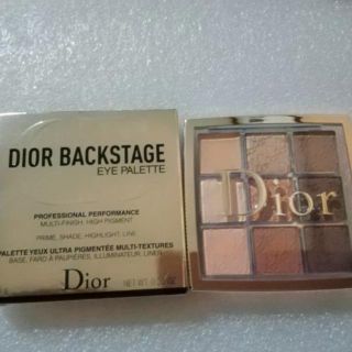 ディオール(Dior)のDior ディオール バックステージ アイパレット 001 ウォーム(アイシャドウ)