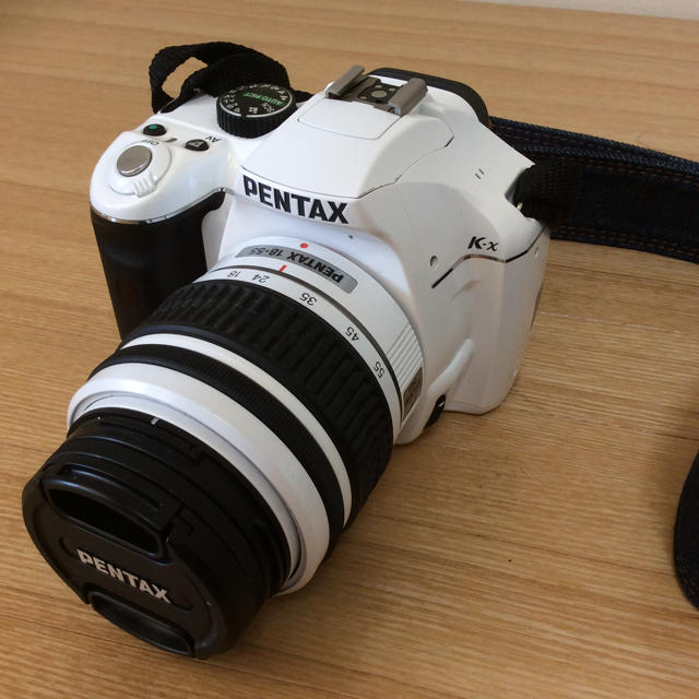 【PENTAX K-x】一眼レフカメラ