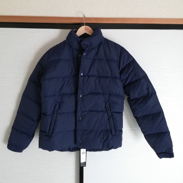 GAP(ギャップ)のGAP ダウン　タグ付き　XS メンズのジャケット/アウター(ダウンジャケット)の商品写真