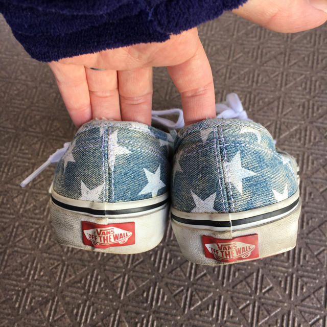 Vans Vans オーセンティック 星柄デニム地スニーカーの通販 By なつ S Shop ヴァンズならラクマ Vans Vans オーセンティック 星柄デニム地スニーカーの通販 By なつ S Shop ヴァンズならラクマ