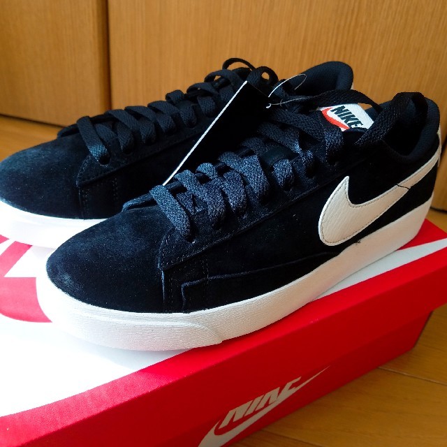 BEAUTY&YOUTH UNITED ARROWS(ビューティアンドユースユナイテッドアローズ)の【新品】NIKE◎BLAZER LOW ブレーザー レディースの靴/シューズ(スニーカー)の商品写真